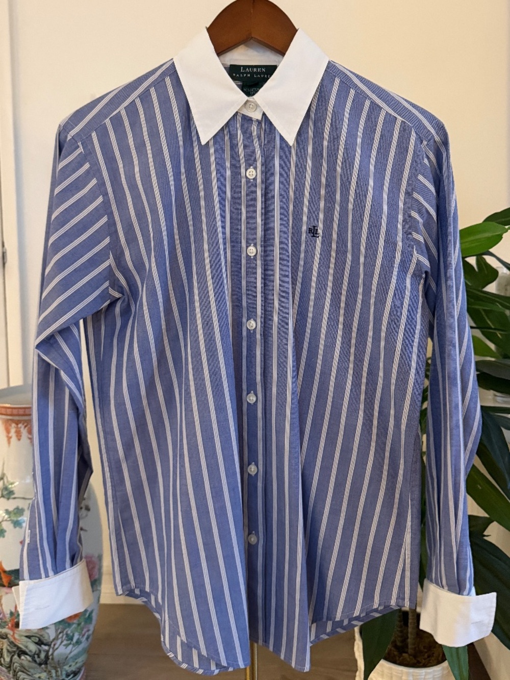 Lauren Ralph Lauren Striped Button-Down Shirt | Blue White Contrast Collar | Siz